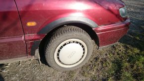 Műanyag sárvédőívek Volkswagen Passat B4 kombi (1993-1996)