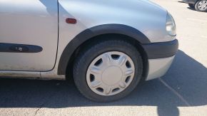 Műanyag sárvédőívek Renault Clio II (1998-2001), facelift előtt, 5 ajtós verzió